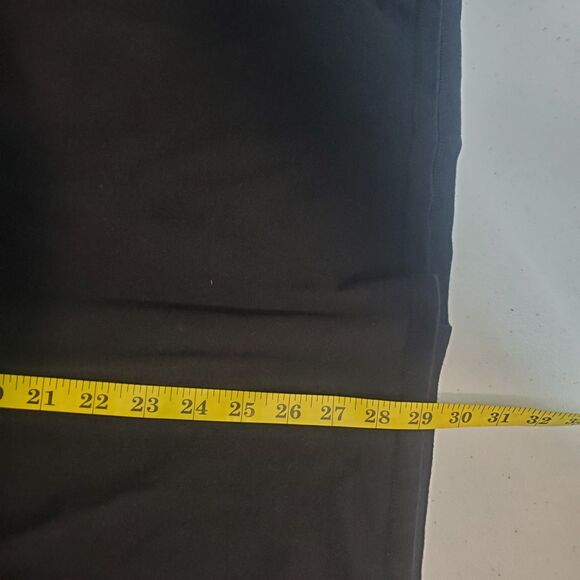 Patagonia Men's T-shirt Large Black Logo Ridge Pocket Responsibili-Tee Outdoors - Picture 11 of 12